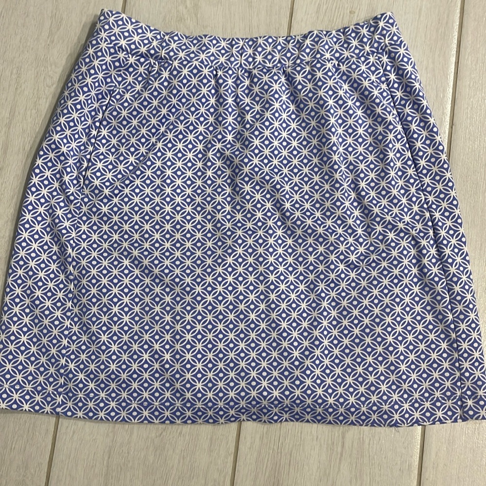 Ladies Tail White Label Golf Skort. Size M